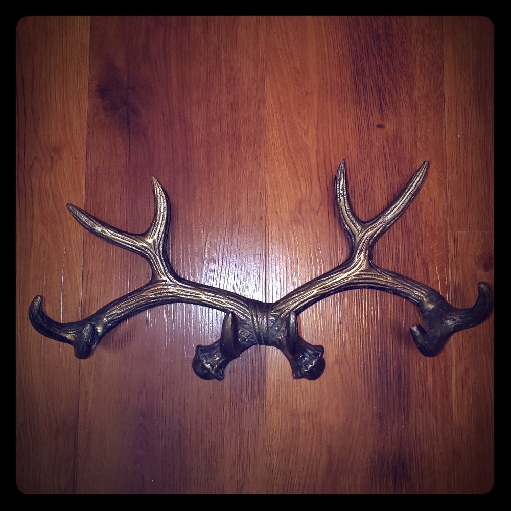 Faux decorative deer antlers